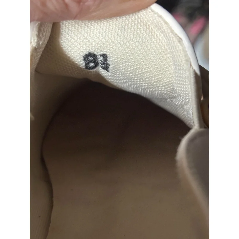 Pierre Dumas Paloma-1 Platform Sneakers Womens 8.5 Ivory Chain Comfort Loafers